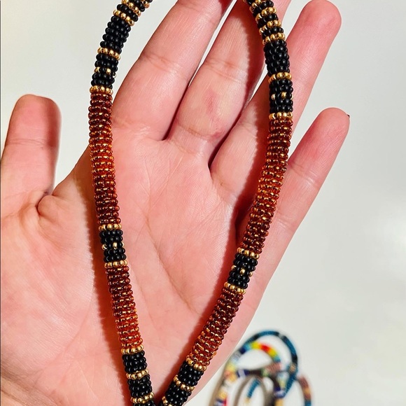 Brown, black and gold beaded lanyard wristlet keychain - Picture 3 of 3